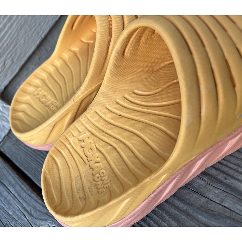 Hoka One One Ora Women's 11 Men's 9 Recovery Slides Amber Yellow/Shell Coral - Picture 4 of 15